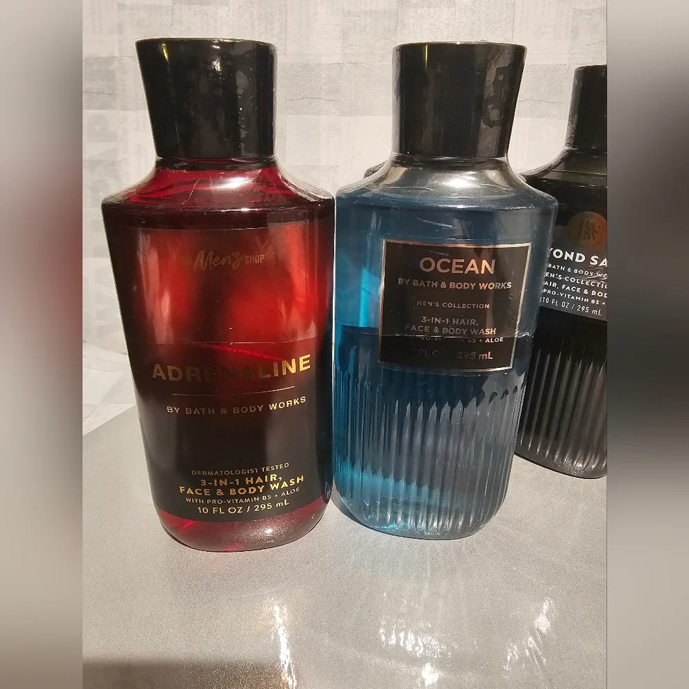 4Pc Bundle - Bath & Body Works Men's 3 in 1 Face Hair & Body Wash 10 oz Each - Picture 2 of 5